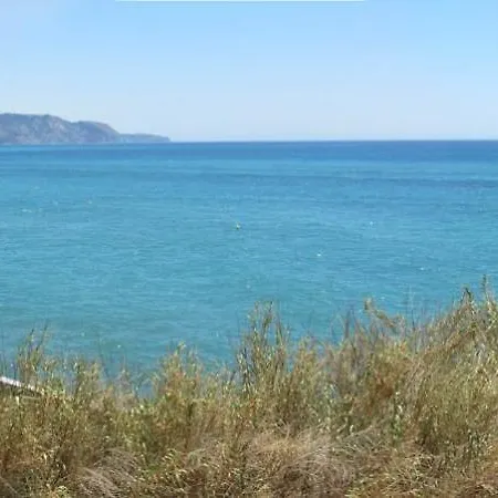 Fuentes De Διαμέρισμα *