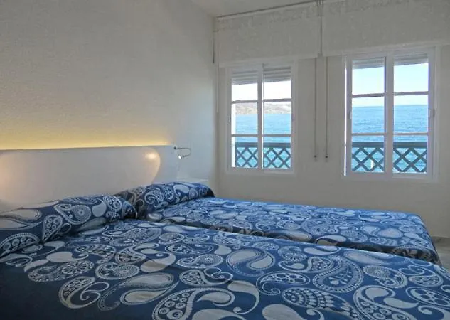 Apartament Fuentes De *